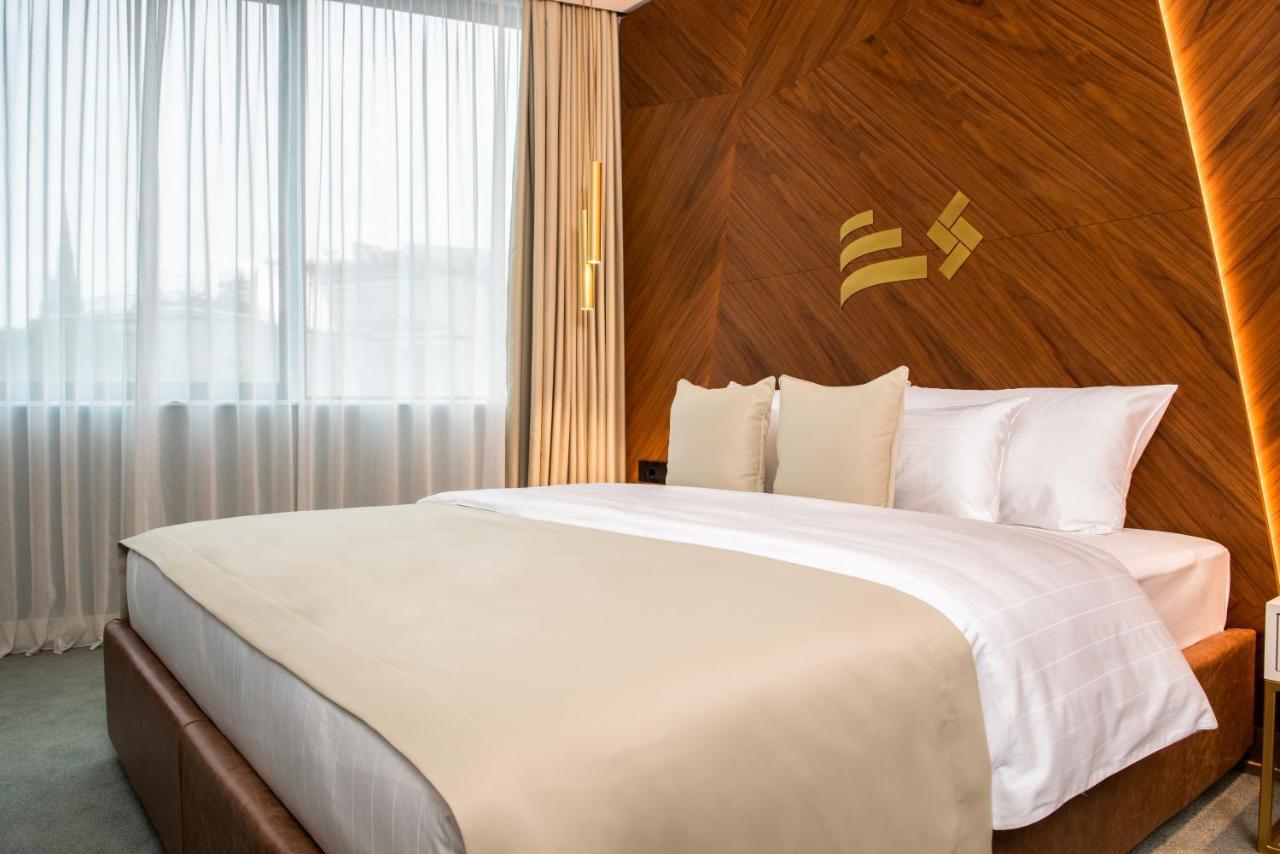 Hotel Pupin Novi Sad Luaran gambar A bedroom at the hotel